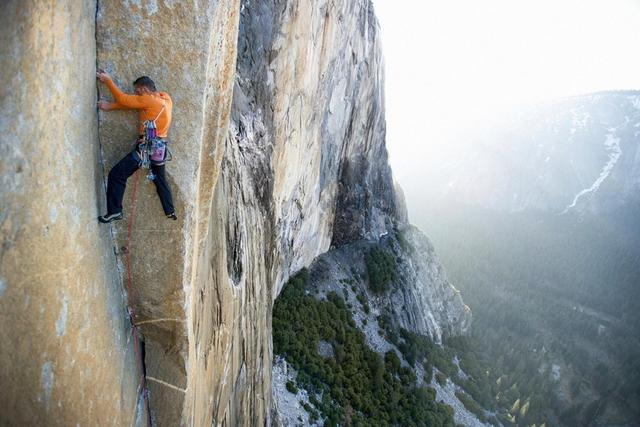 1. dawn wall 黎明牆,優勝美地國家公園,美國以下排名不分先後.