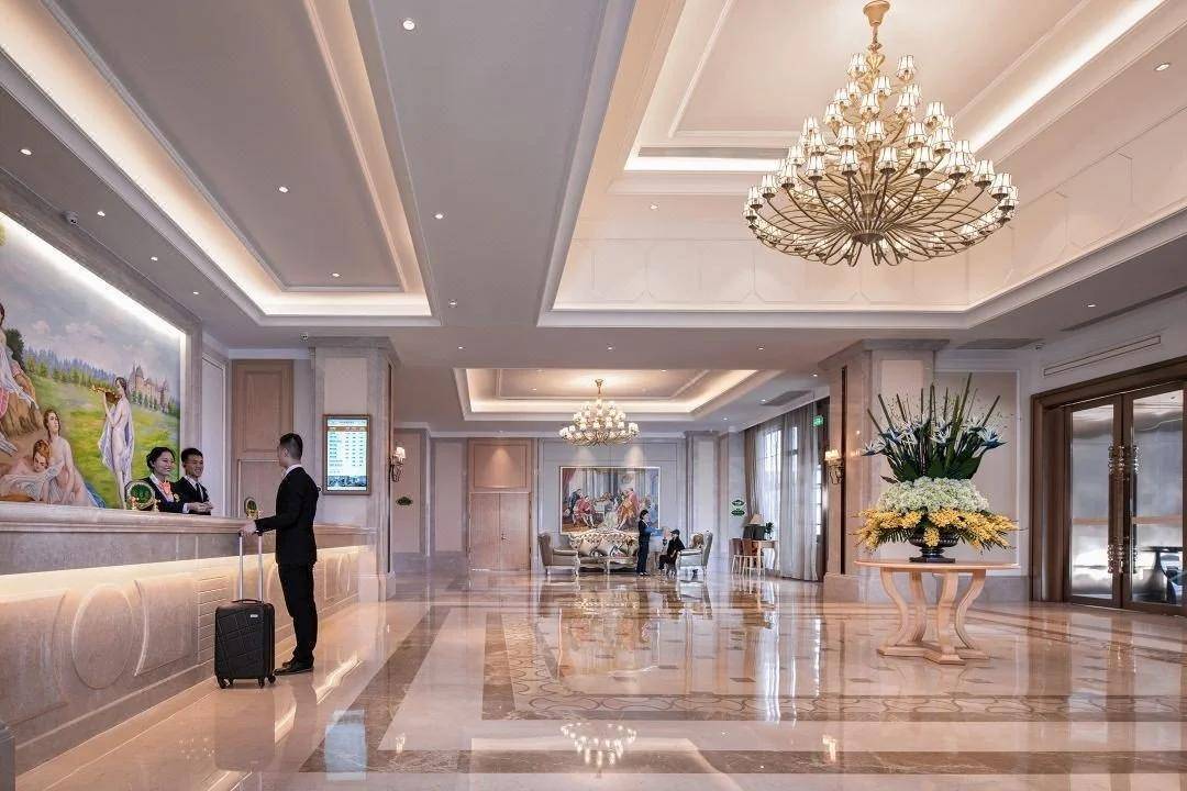 多点开花，维也纳国际酒店多家门店荣膺当地十佳酒店好评-CSDN博客