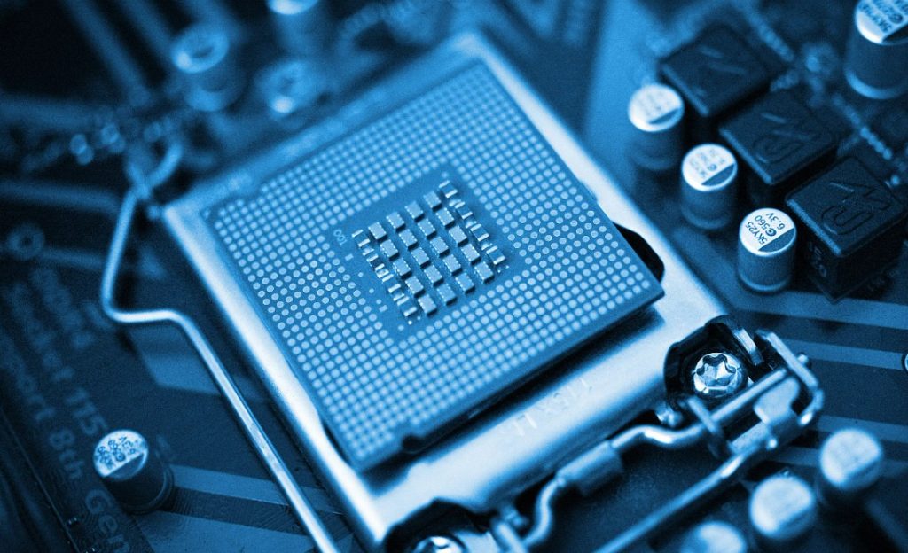 显卡巨头英伟达跌落神坛利润暴跌七成芯片制造商命运发生转变