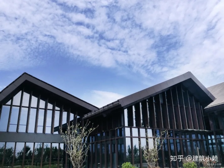 qt 矩形连续移动_建筑案例:海门謇公湖农产品展销中心-咬合的连续曲面