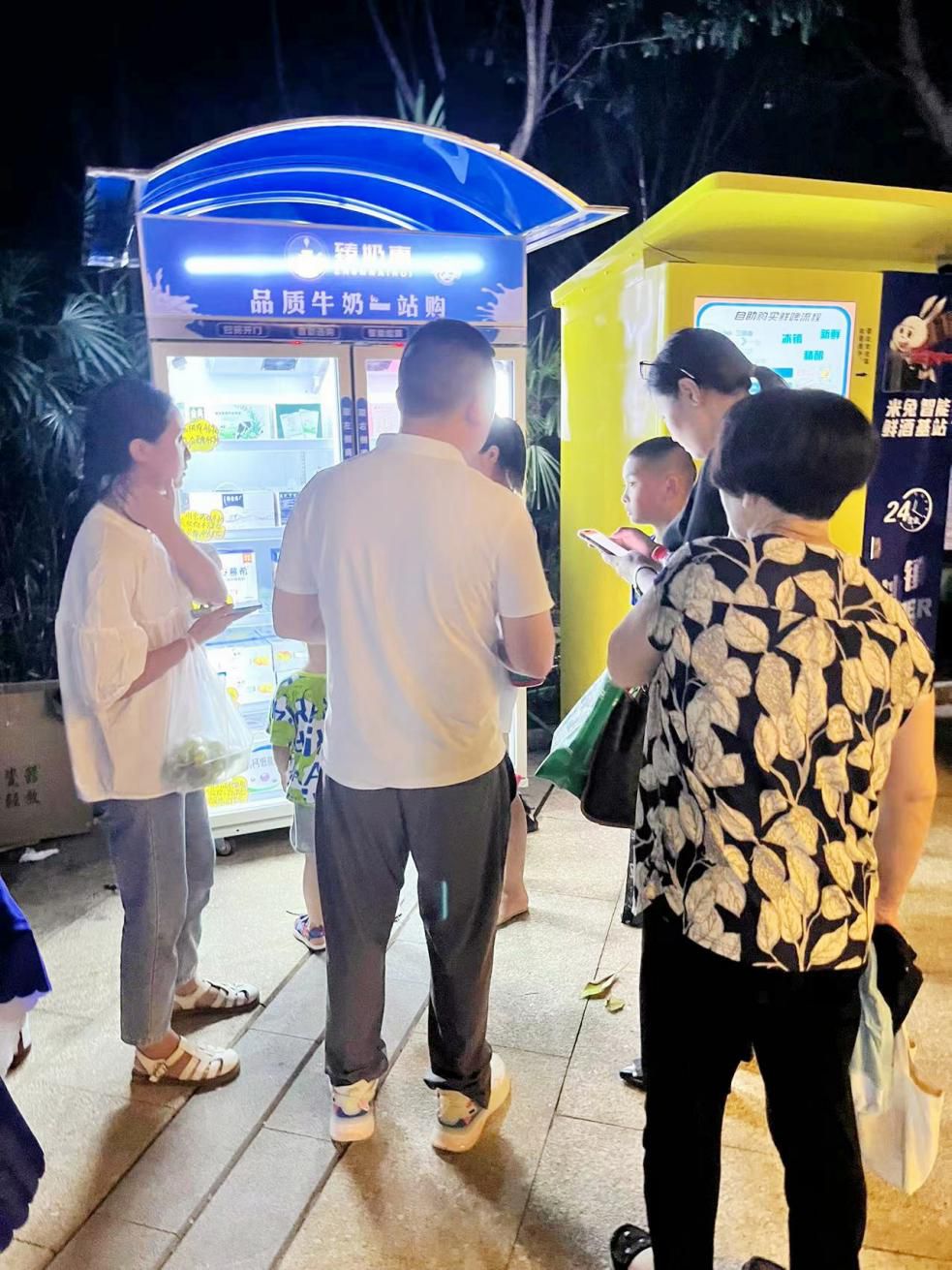 无人售货机：便捷支付引领消费新趋势