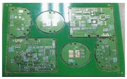 PCB设计完成后，为什么经常要拼版及拼版注意事项