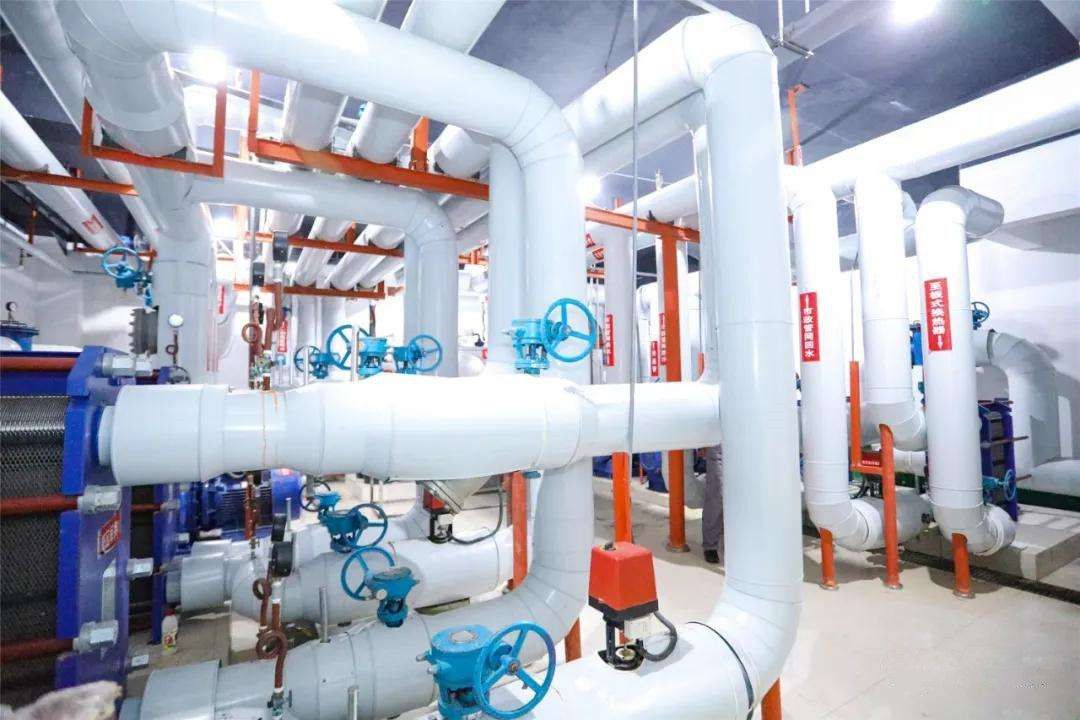 如今资源日益紧张,而随着城市供热网的不断扩大,如何才能高效的提升