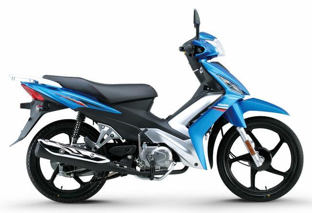 铃木uy125摩托车_豪爵铃木最后的绝唱,单缸风冷发动机5kw,前17后16