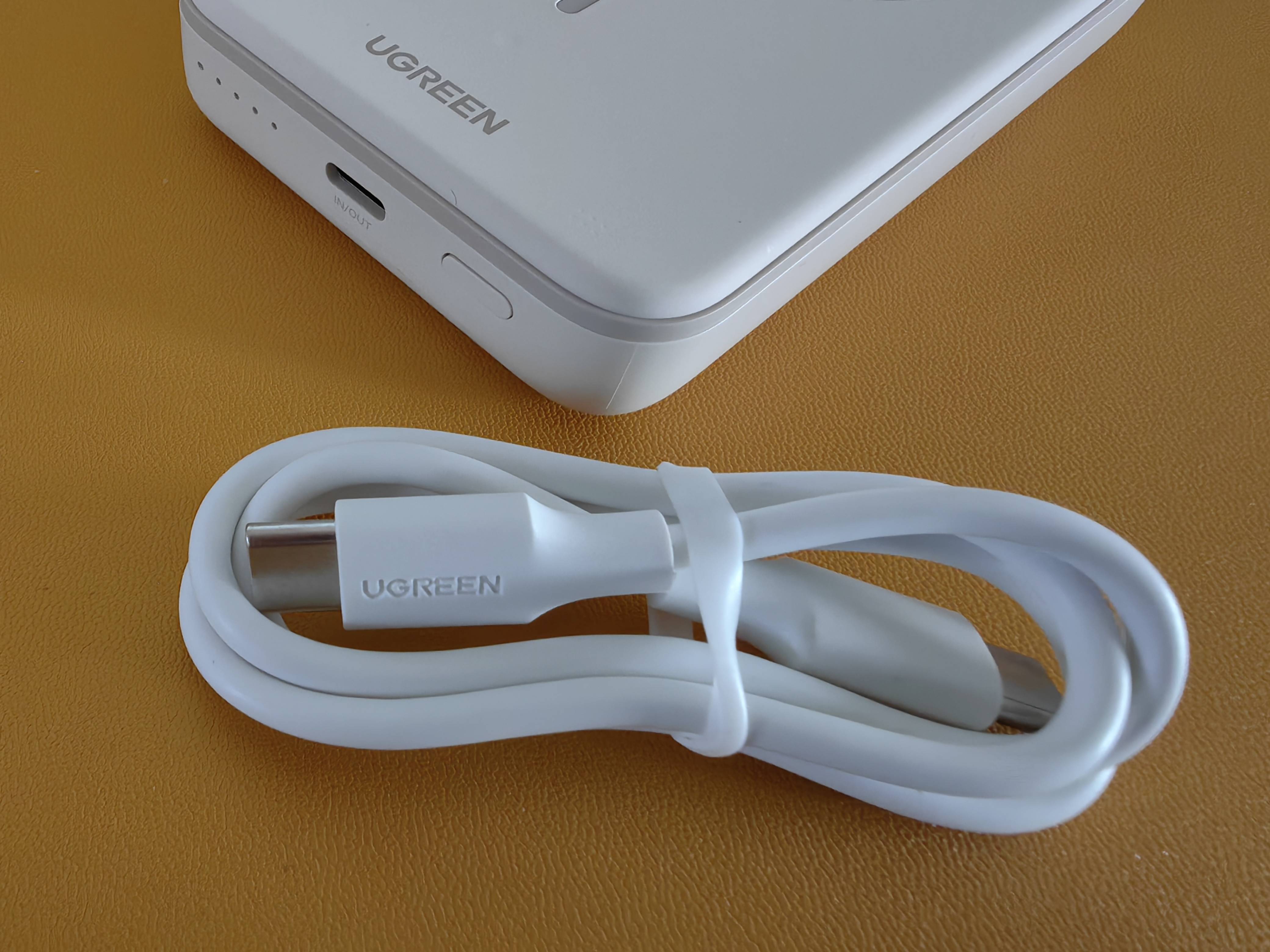 iphone手机magsafe外接电池最佳平替绿联磁吸充电宝开箱评测