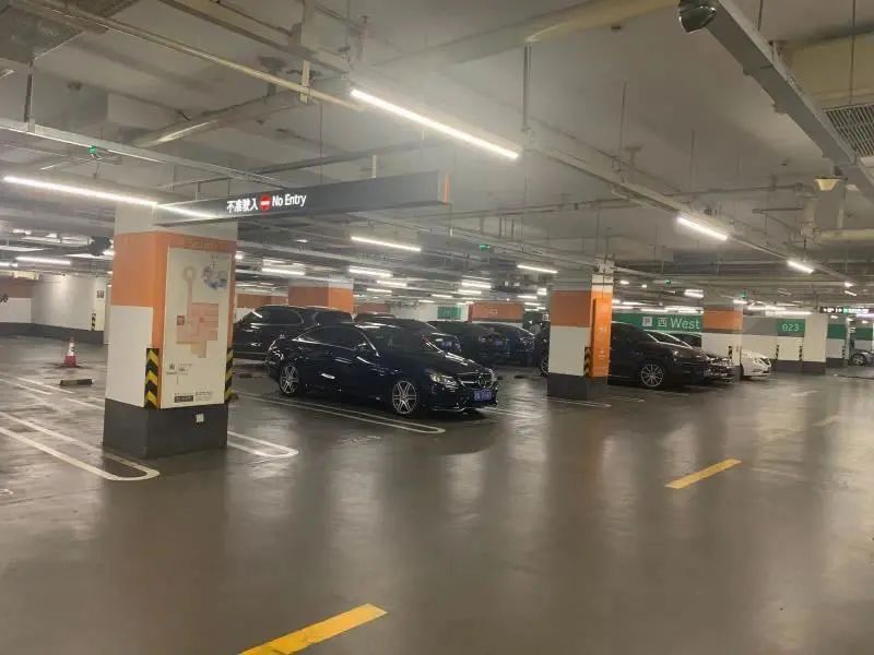 在斜坡上哪个物体滚的最快上海哪个停车场是你的噩梦日月光的绕恒隆的