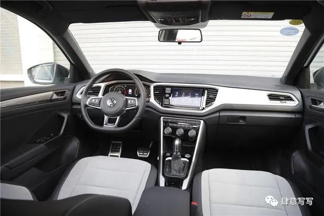 一汽大众t一roc一汽大众troc探歌测评配置升级性价比更高