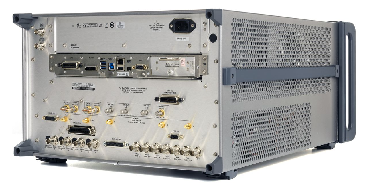 N5224B PNA 微波网络分析仪，900 Hz/10 MHz 至 43.5 GHz