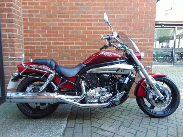 650storm铃木v轻骑晓星新款650太子摩托搭载双凸8气门v缸73p国内最强