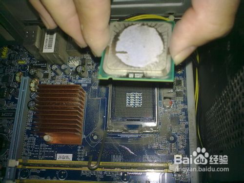 计算机主机的拆卸步骤,电脑主板怎么拆CPU　主板拆CPU步骤图文教程