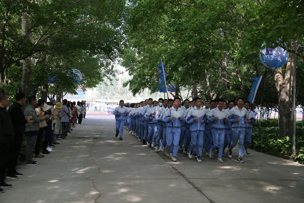 清原高中2021高考成绩查询起航青春决胜高考清原高中2021届高三学生