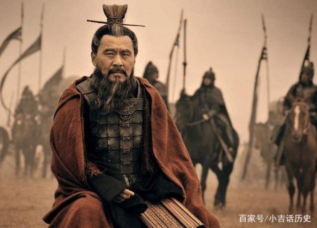 能够在乱世中曹操能够在乱世中称王称霸的最大资本卓越的军事才能