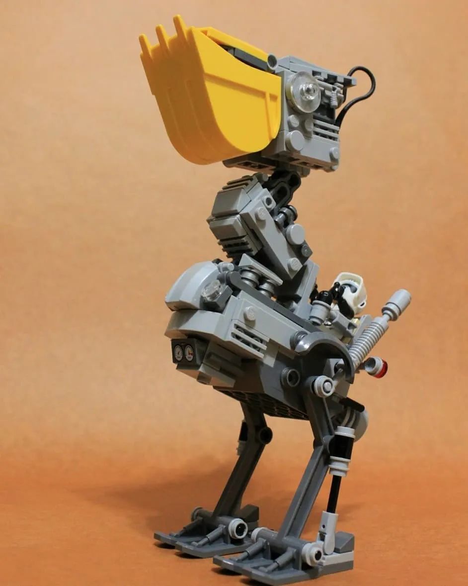 今天小编我给大家带来的是大师r194的创意乐高作品,这位大师的作品