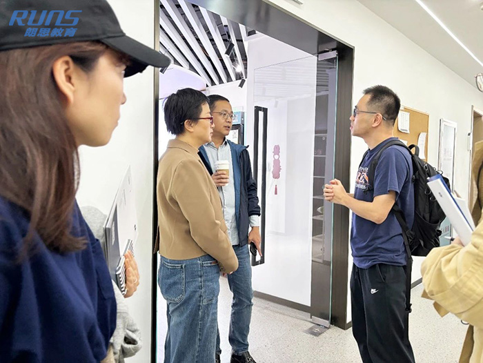 5 杭外剑高2025年招生宣讲会&全真入学模考圆满结束13.jpg