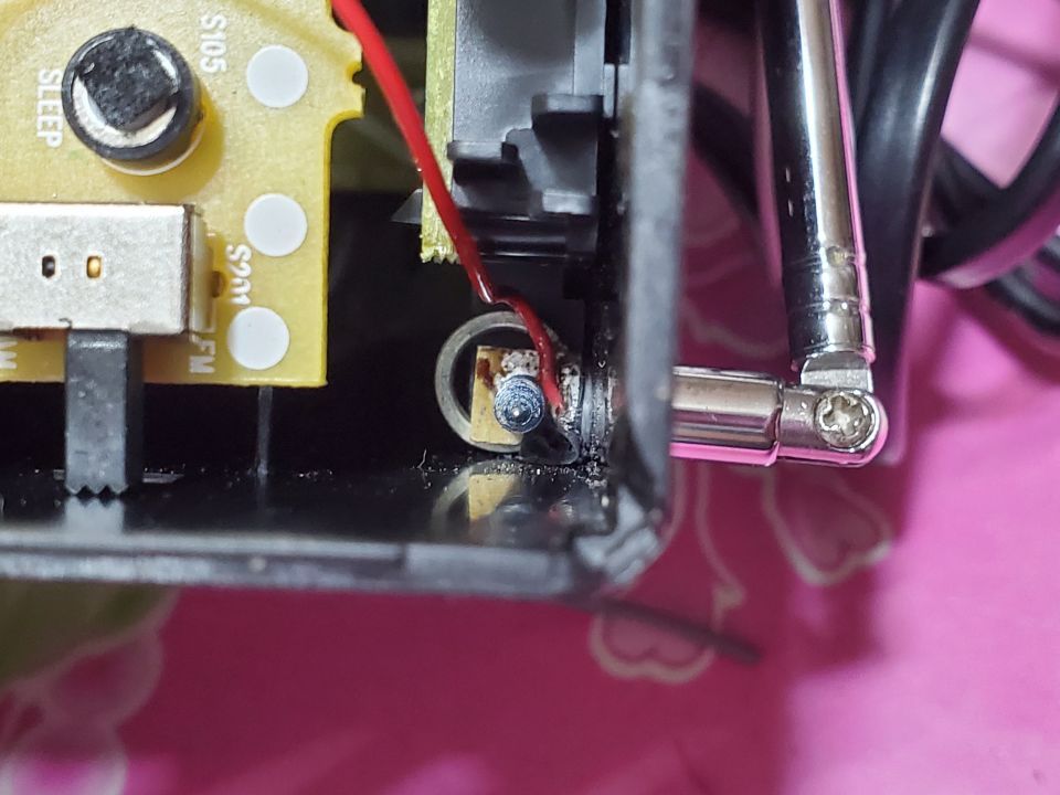 索尼收音机拆解