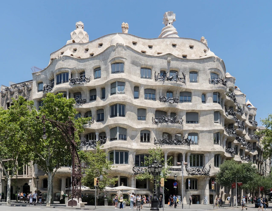 米拉之家（Casa Mila）© 安东尼·高迪