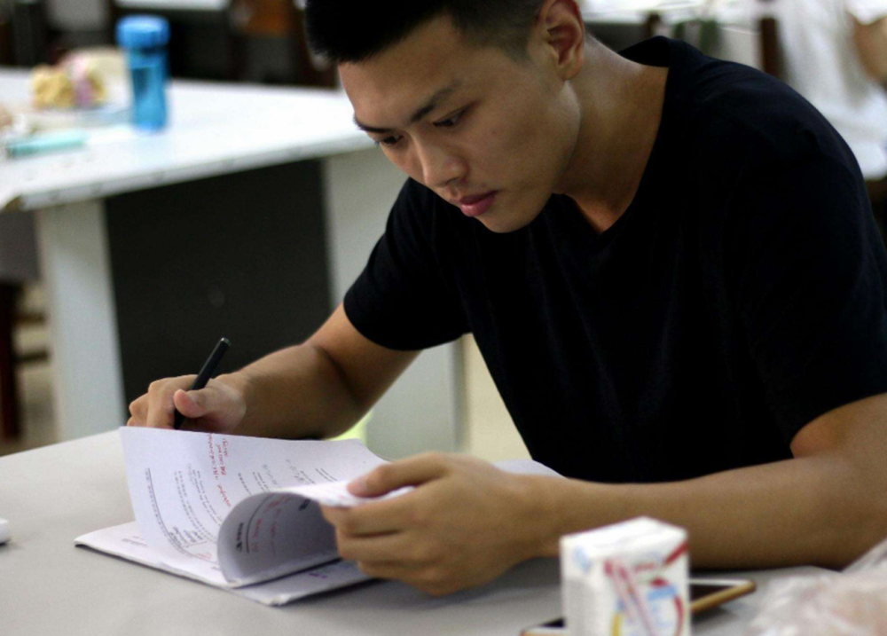 什么叫专业课 8738208e39ac4e8315cd399a699beccf.png