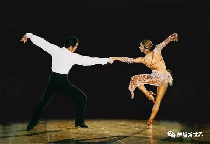 伦巴时间步的动作要领拉丁舞伦巴舞步要领