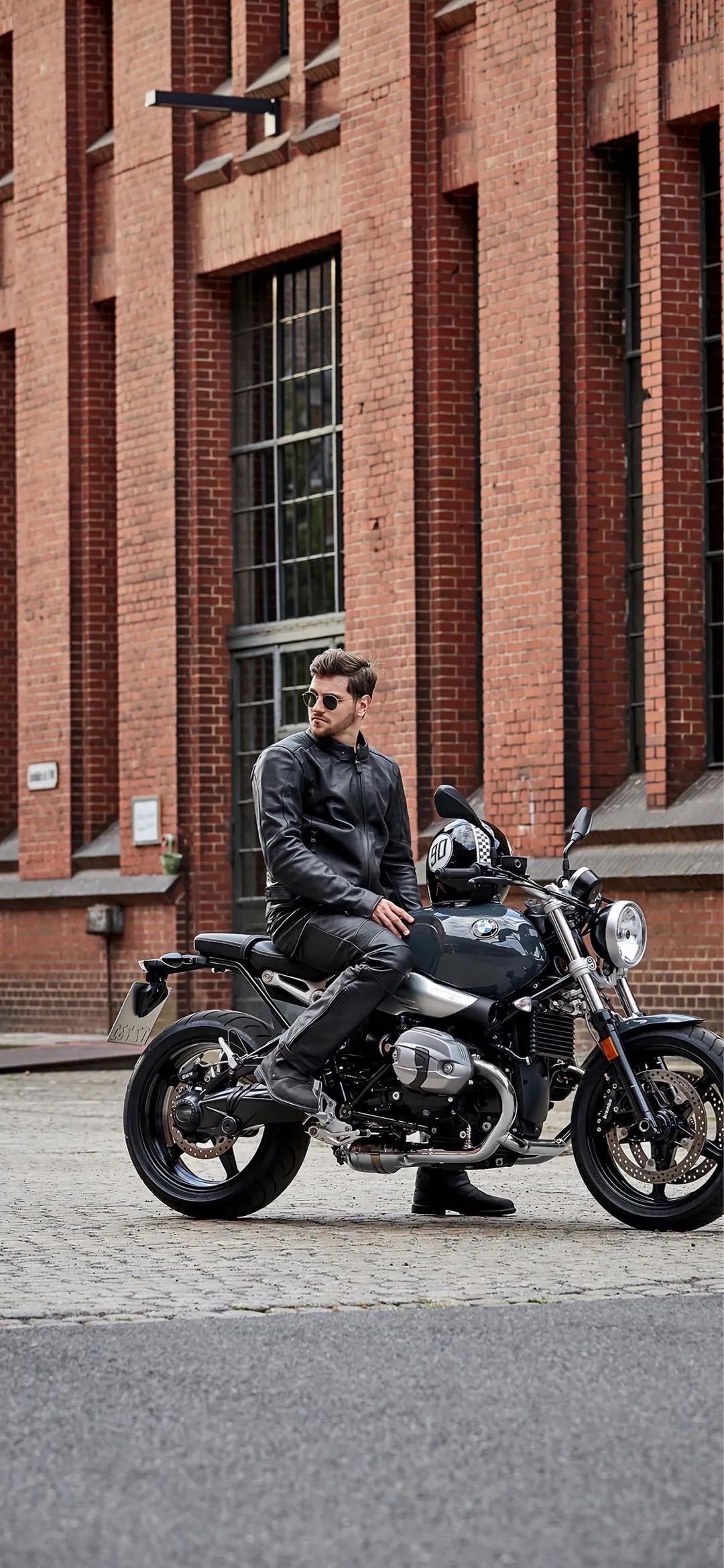 苹果原壁纸高清机车宝马川崎摩托车高清壁纸