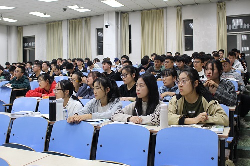 大学计算机学院学生会纳新介绍,[计算机]计算机科学与技术学院学生会纳新宣讲会顺利举行...