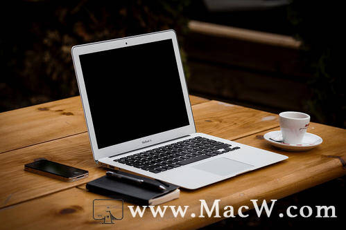 mac常见问题(三) macbook键盘溅上水怎么办？