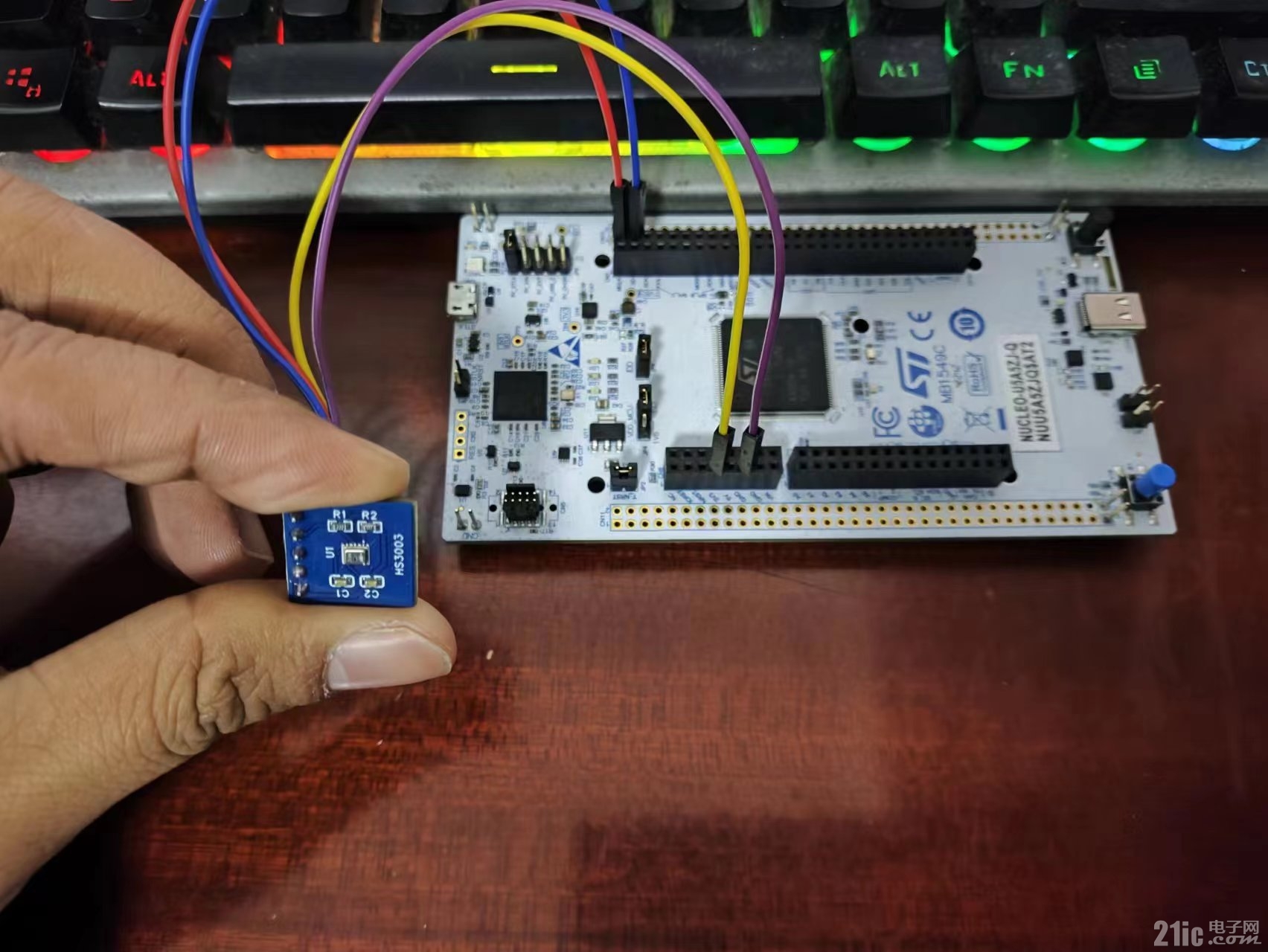 STM32U5]【NUCLEO-U5A5ZJ-Q测评】读取HS3003温湿度传感器数据_stm32u5硬件iic-CSDN博客