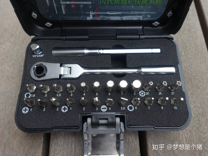 9a05627a175121b8d2a3fe9ac6a93cf0.png