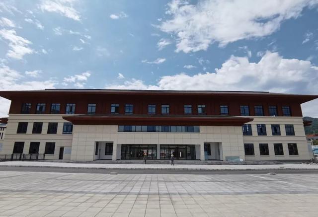 2021湖北高考来凤一中成绩查询,恩施高中和恩施,来凤,利川,巴东,建始