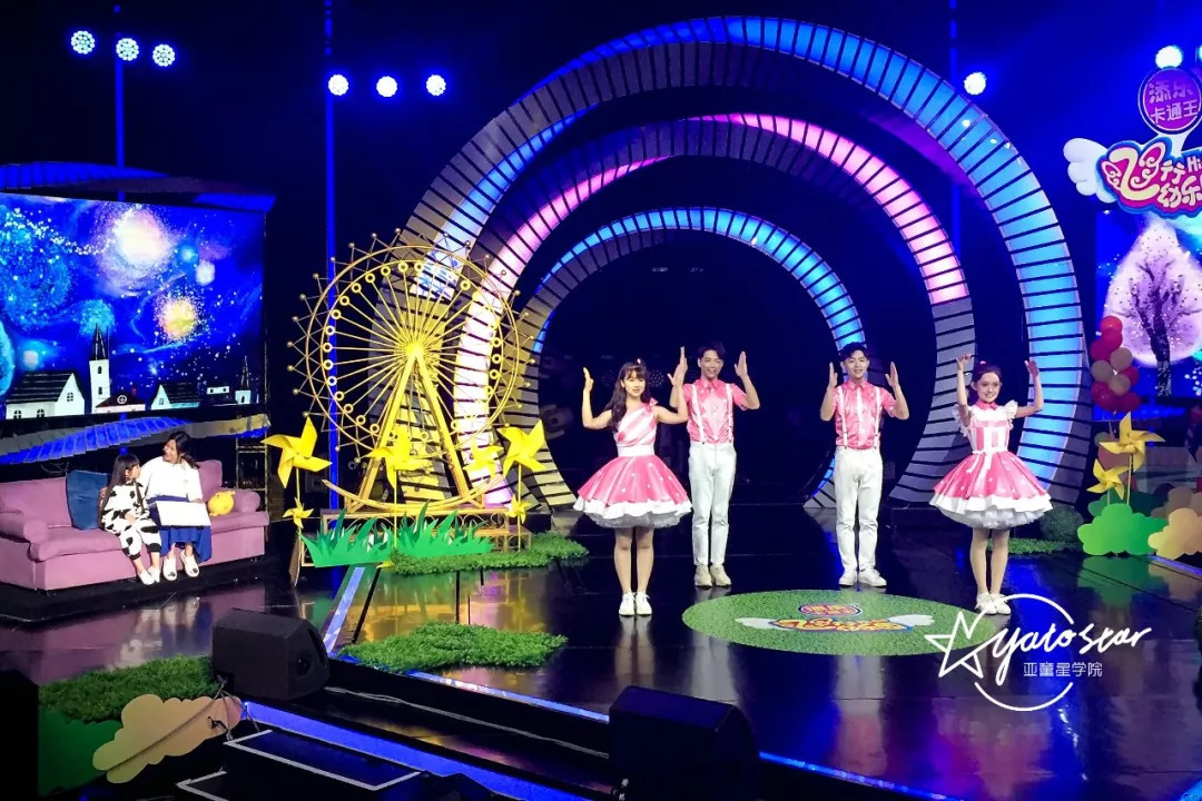 金鹰卡通《飞行幼乐园》亚童学员任述雅参与录制金鹰卡通《玩名堂》亚