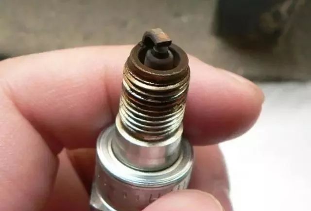 和nptf螺纹一样吗_摩托车火花塞长短不同,对发动机有影响吗?
