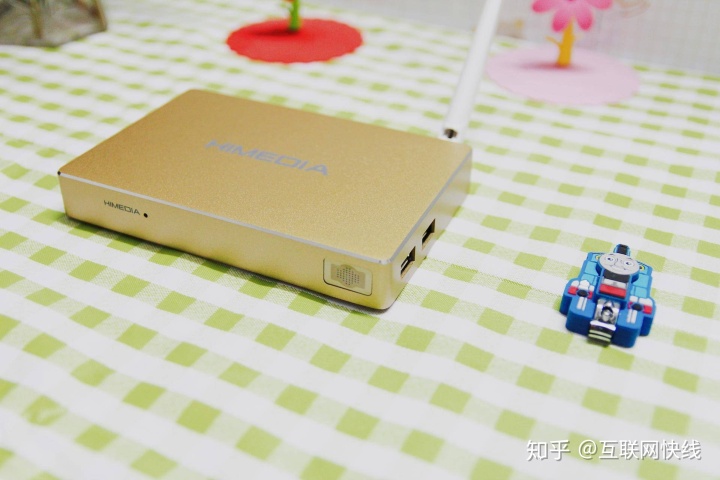 安卓系统的电视机_换机顶盒比换电视机划算,海美迪4k播放器h7 plus