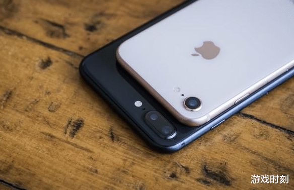 android吧iphone这网友也太能捧苹果了吧感觉苹果就是他的神