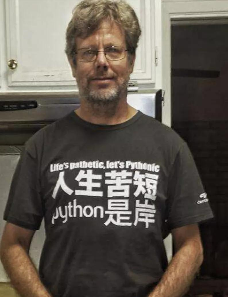 python发展历史python的创始人为荷兰人吉多·范罗苏姆 (guido van