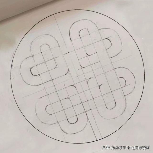 如何用圆规画一个标准椭圆禅绕画少女情怀