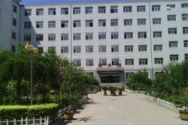 山西经贸技工学院图片