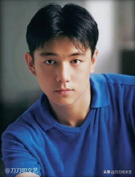 怎么让抠图融入背景这位拍了抠图戏却零差评的演员怎么还不红