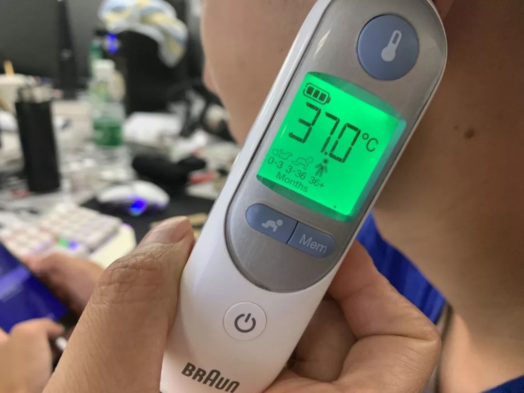 rust标准服在哪捡枪耳温枪额温枪电子体温计量体温哪个更准实测后再也