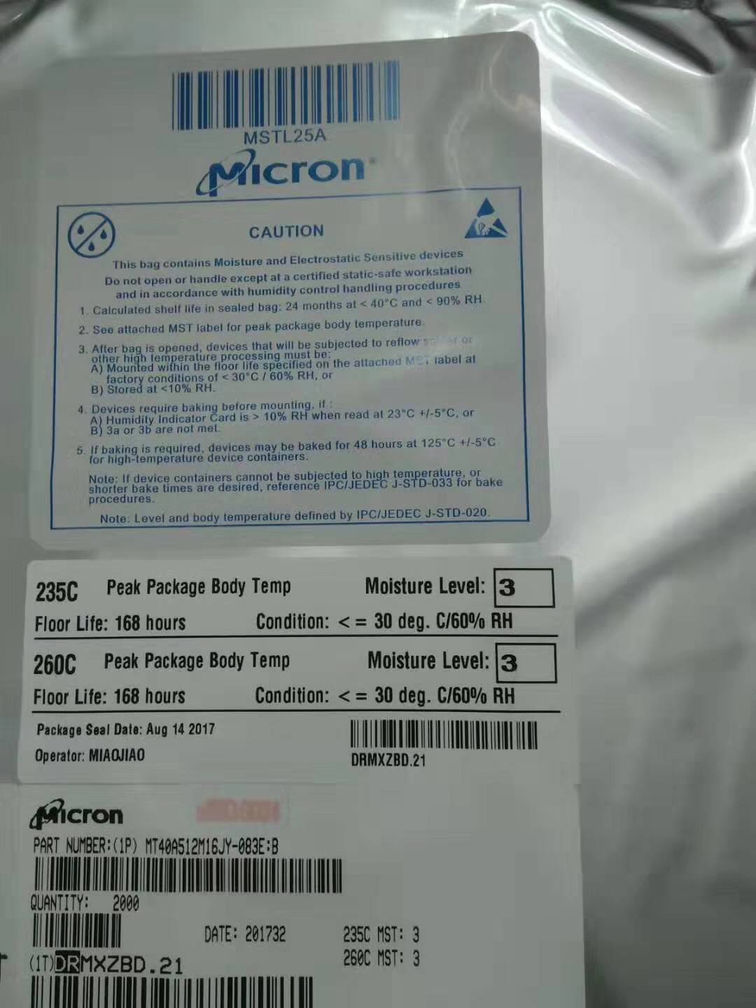 mt40a2g16skl-062e-b-4-d9xqf