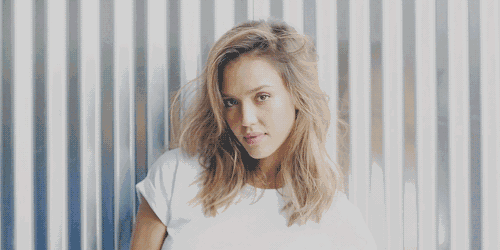 b3fedd93a479ae1f7ba398d7e965889f.gif