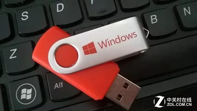 u盘装系统软件下载 b5dd1e28451b3cba6bca86326531acac.png