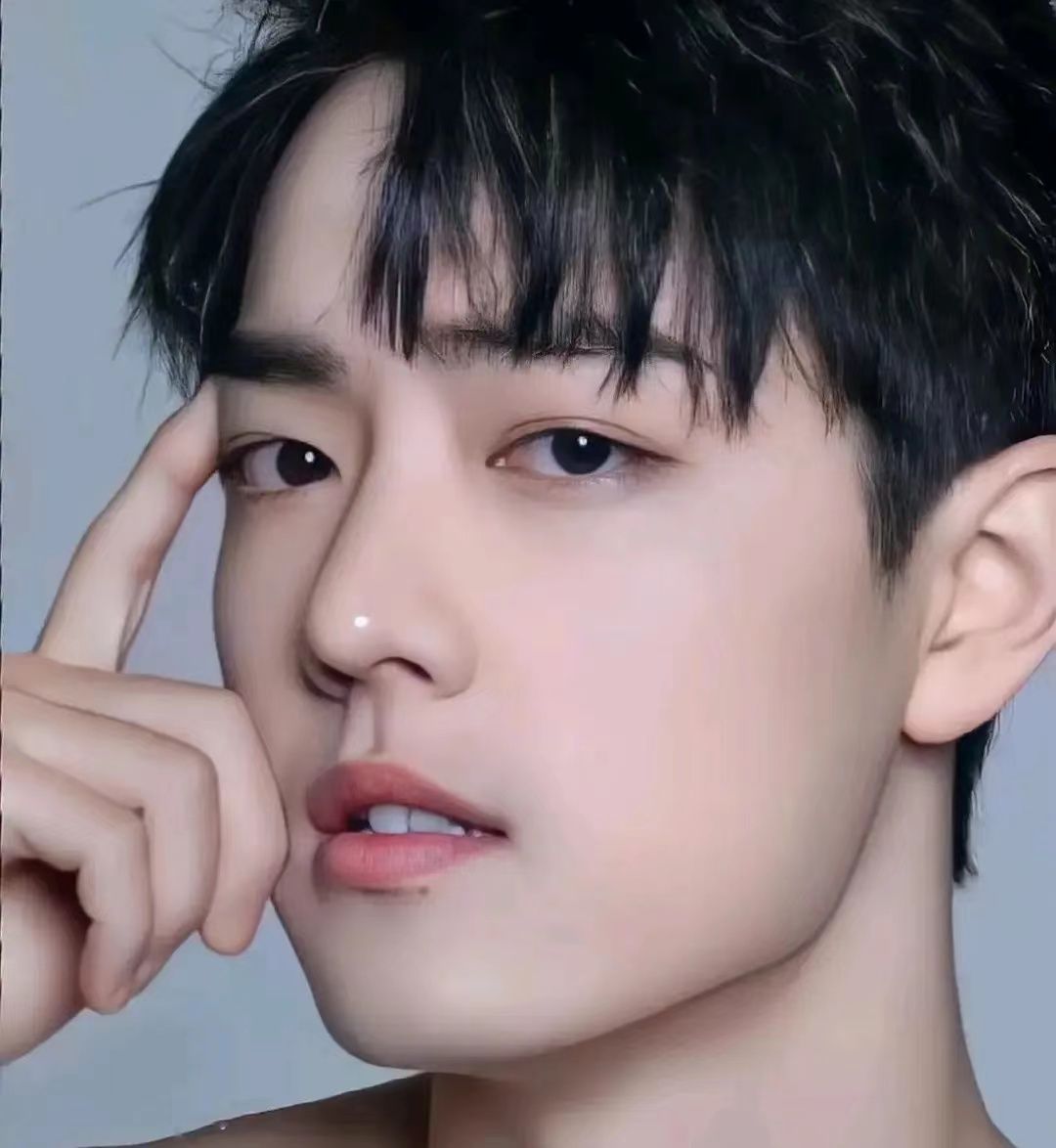 肖战:重庆大辣椒星光璀璨,未来可期7575