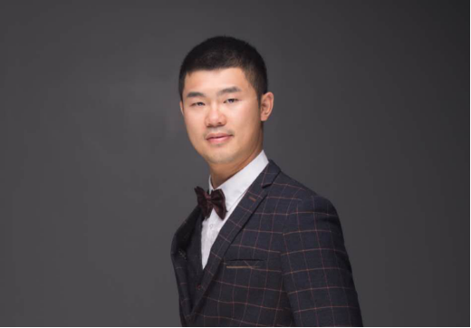宸镜科技的明星光环,在于创始团队聚集了一批国内外名气颇大的技术