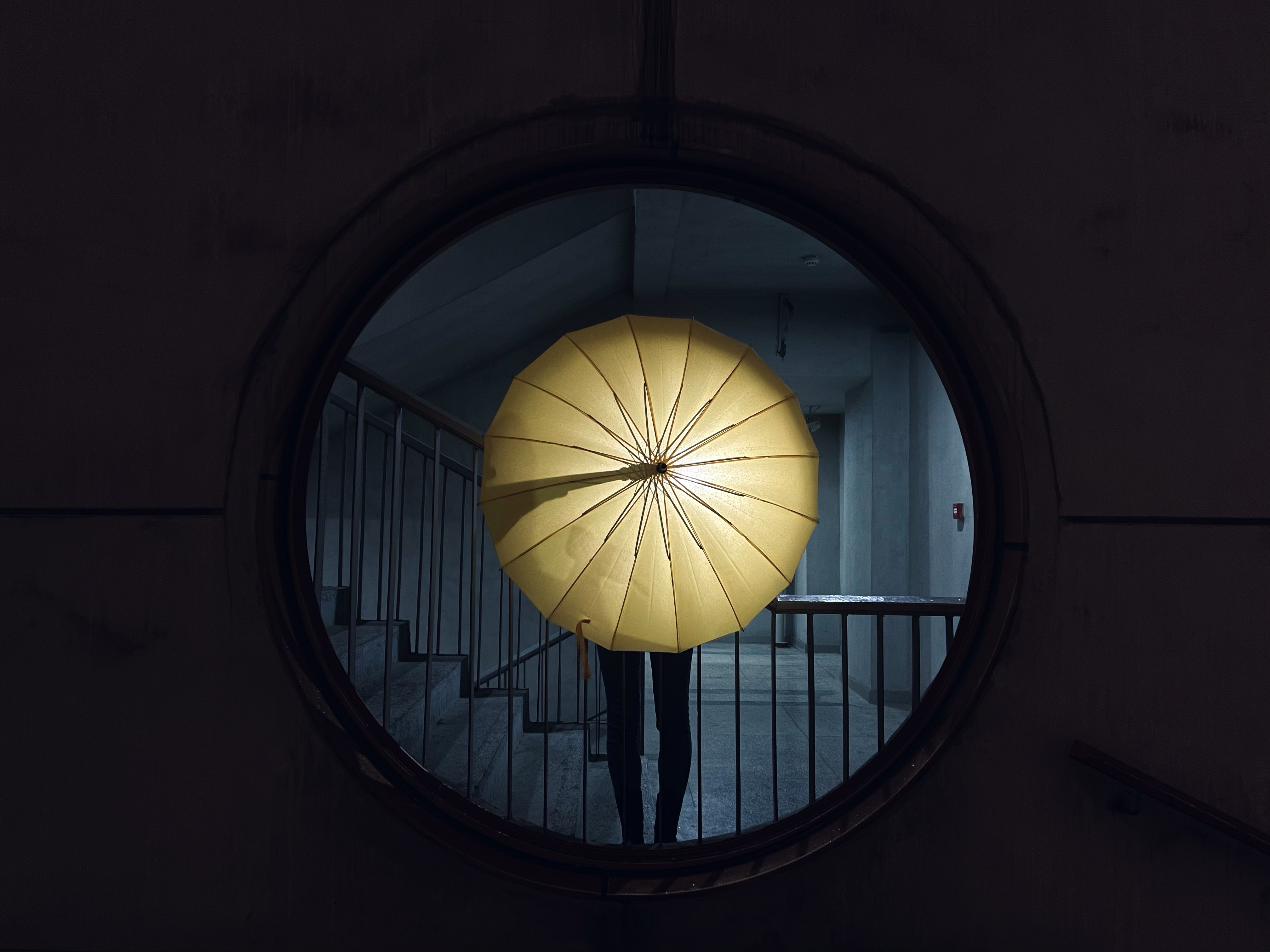 php识别翻转iphone拍摄的颠倒图片,iphone 摄影师教你用 iphone 12