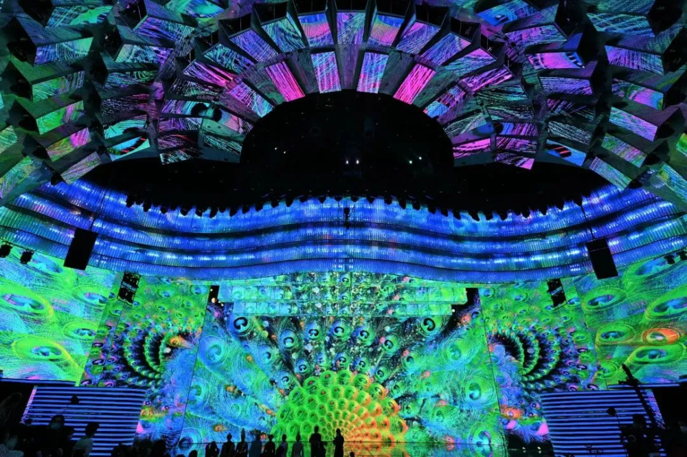 "揭秘"2020牛年春晚,用了这么多新技术,节目还是不尽如人意!