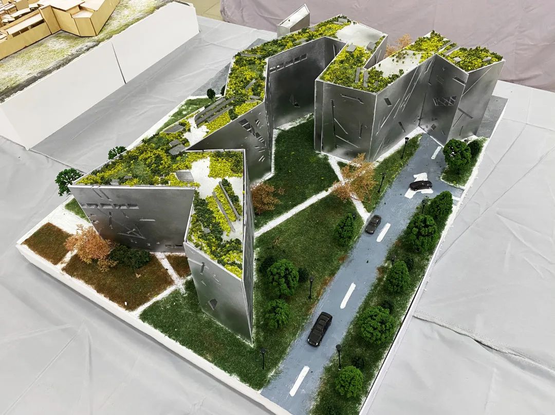 "柏林犹太人博物馆"模型而全写实模型则重在表达建筑的装饰艺术及外