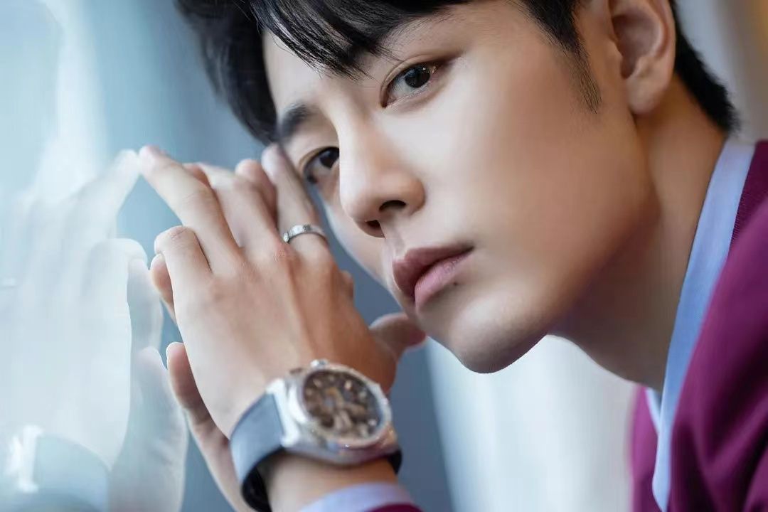 肖战:重庆大辣椒星光璀璨,未来可期7575