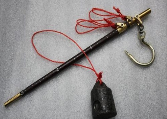 换句话说,从传统手工秤过渡到电子秤用了两千年的时间,直到近现代随着