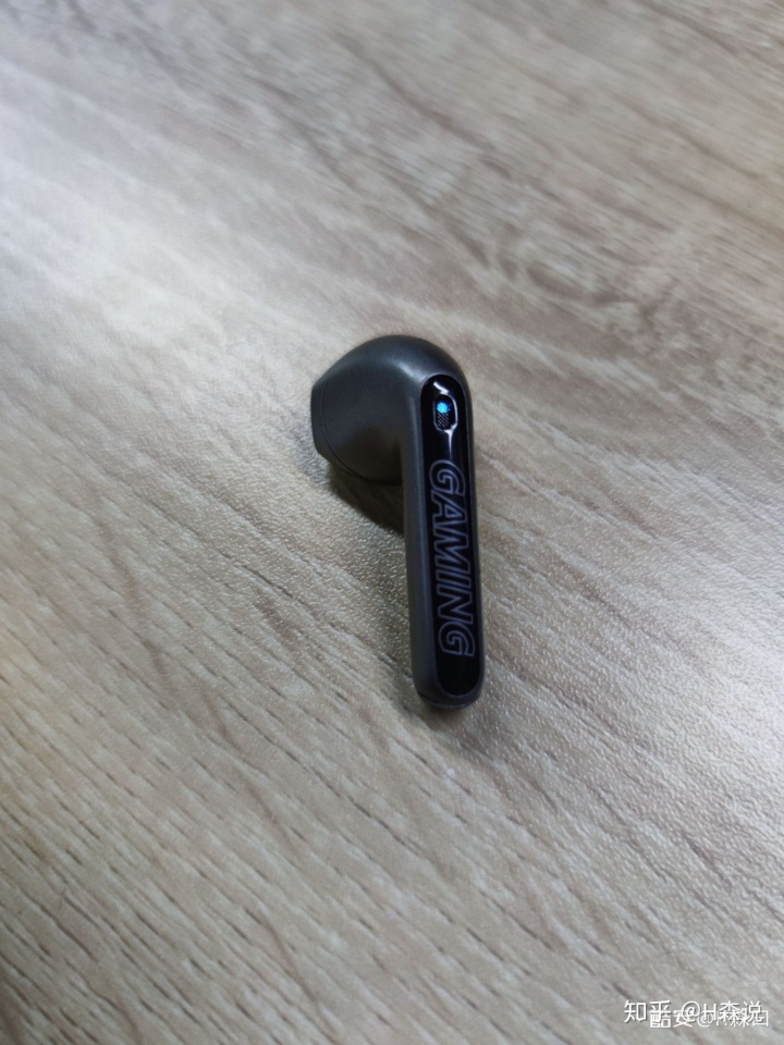 漫步者煲耳机软件漫步者游戏蓝牙耳机gm5开箱测评