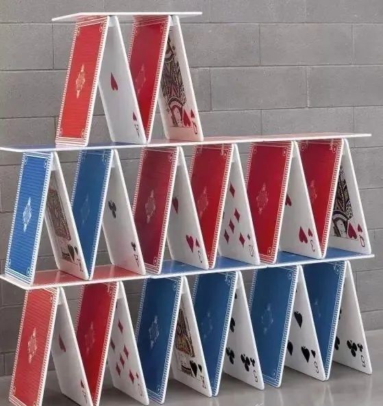 小小纸牌玩法多,带娃神器就是它.你最喜欢哪种玩法呢?