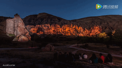 cb0b755960802979e9e98ae8e2a9604c.gif